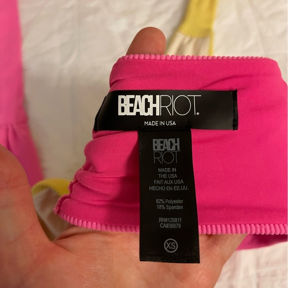 NWOT Beach Riot Bikini Top XS - Picture 2 of 3